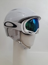 Giro White ski helmet Size M with Oakley white/iridium lens ski goggles