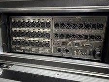 Roland S-2416 stage box