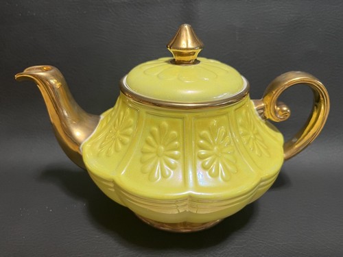 Vintage ellgreave teapot - vintage,