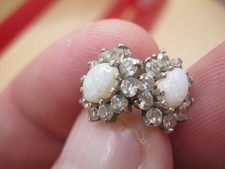 Vintage Yellow Gold Earrings With Beautiful Natural Opal Gemstones Marked 9ct