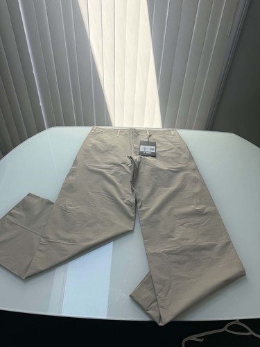 Arc teryx veilance - arc’teryx, corbel