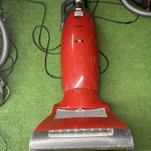 Miele salsa s7280 - red, upright