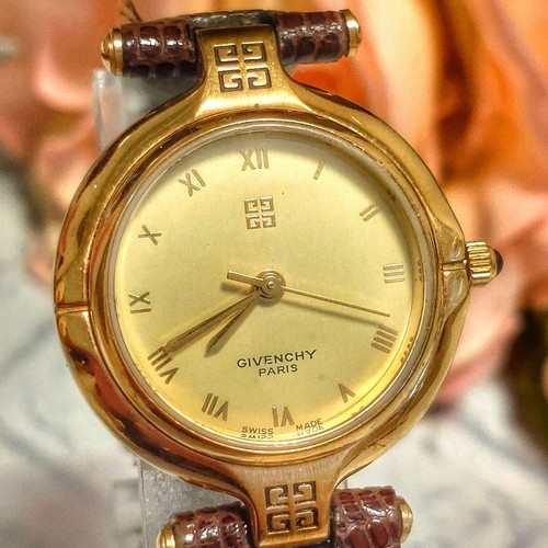 Givenchy watch wcroman - givenchy, vintage