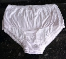 Ladies Briefs White x 3 Pairs Size 12-14
