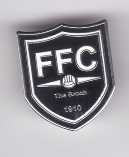 Fraserburgh lapel badge - -,