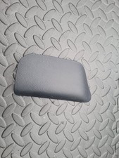 11-20 TOYOTA YARIS INTERIOR REAR LEFT SHOCK ABSORBER COVER 587320D040