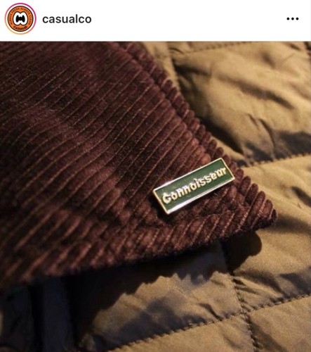 Casual connoisseur pin badge - connoisseur,