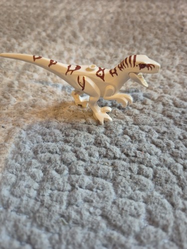 Lego white atrociraptor - lego,