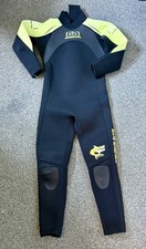 KIDS 11/12YRS APPROX TWF BANANA BITE 3:2mm FULL LENGTH WETSUIT VG CONDITION