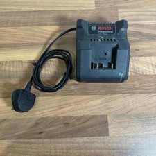 Bosch GAL 18V-20 Professional Battery Charger 18V Li-Ion Power Tool Charger