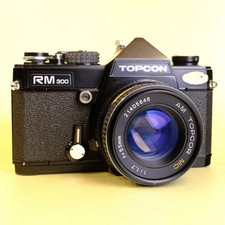 TOPCON RM300 35MM slr Camera