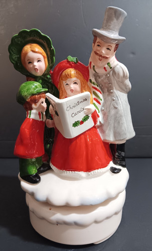 Vintage porcelain ceramic - vintage-, porcelain/ceramic