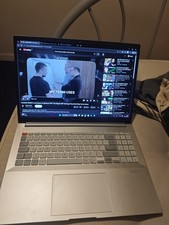 ASUS VivoBook Pro 16" (512GB
