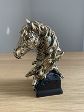Horse Bust Sculpture Ornament