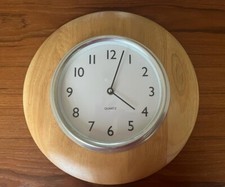 Quartz Round Wall Clock Pale