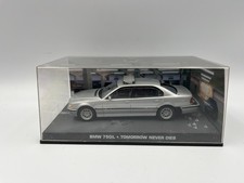 James Bond 007,  BMW 750iL