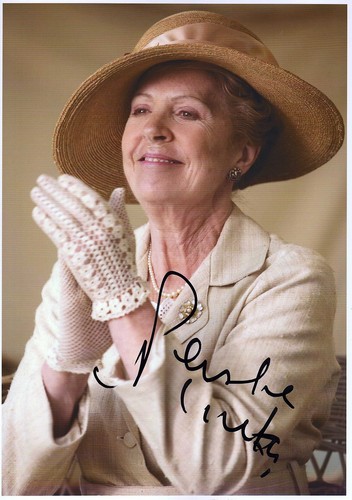 Penelope wilton signed 12x8 - signed,