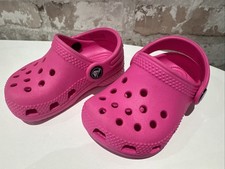 Crocs Hot Pink Size 2/3