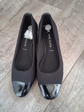 Anne Klein Ladies Black Slip-on Shoes, Size 41/2 Patient Leather Toe Cap / heel