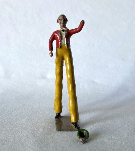Vintage damaged toy britains - vintage,