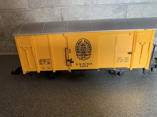 Scale livestock carriage - scale, ￼