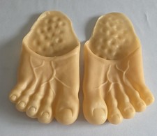 Novelty Feet Slippers /