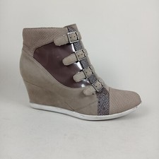 Clarks Wedge Trainers Womens 7.5 D Grey Suede Leather Platform Wedge High Top