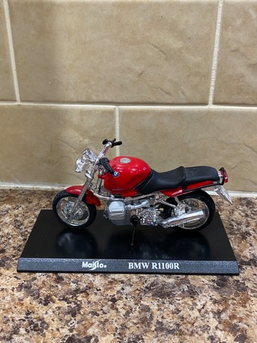 Scale model motorbike - scale,