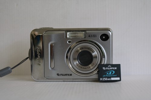 Fujifilm digital camera - fujifilm,
