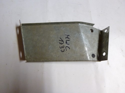 Bracket for door closer 109 - door,