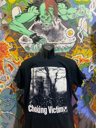 Choking victim squattas - choking, "squattas