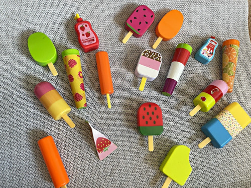 Pretend play kitchen ice - play,