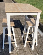 LOVELY SHABBY CHIC SOLID  BEECH BREAKFAST BAR WITH 2 MATCHING STOOLS
