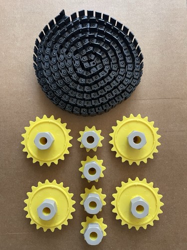 Meccano flexible caterpillar - meccano,