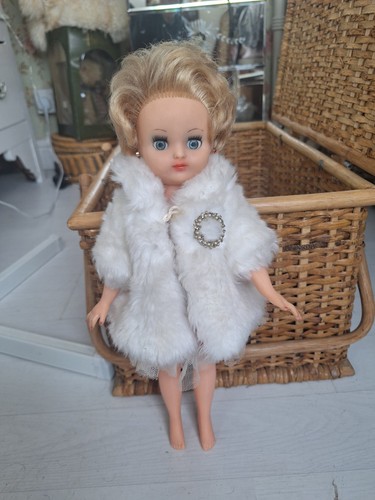 Vintage collectable rosebud - vintage,,
