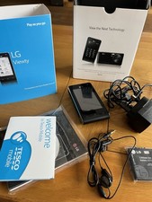 Lg Viewty KU990 mobile phone in box