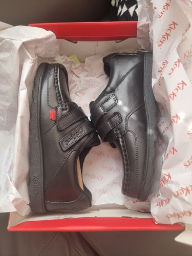 New kickers school shoes - new, size