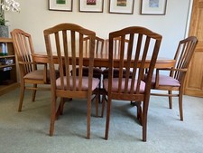 Extendable Teak Dining Table with 6 Chairs