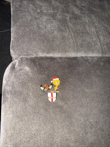 England pin badge - england,