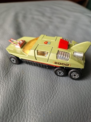 Matchbox adventurer 2000 - matchbox,