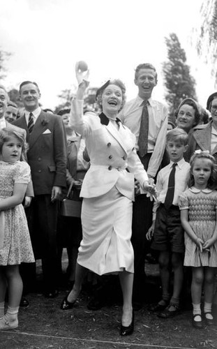 Marlene dietrich tries skill - marlene,