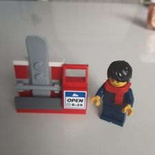 LEGO MINIFIGURE▪︎WINTER▪︎MALE SNOWBOARDER▪︎GREY BOARD▪︎STAND▪︎40 ▪︎FREE POSTAGE