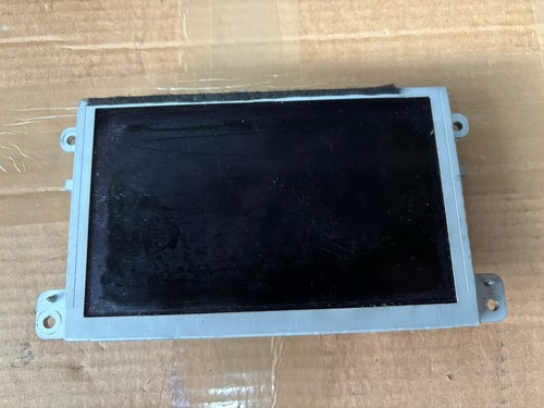 Audi cabriolet satnav - b8,