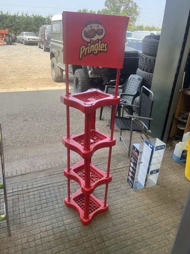 Retail pringles crisp - retail, stand
