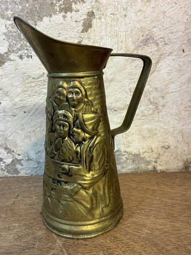 Vintage peerage brass - brass, jug