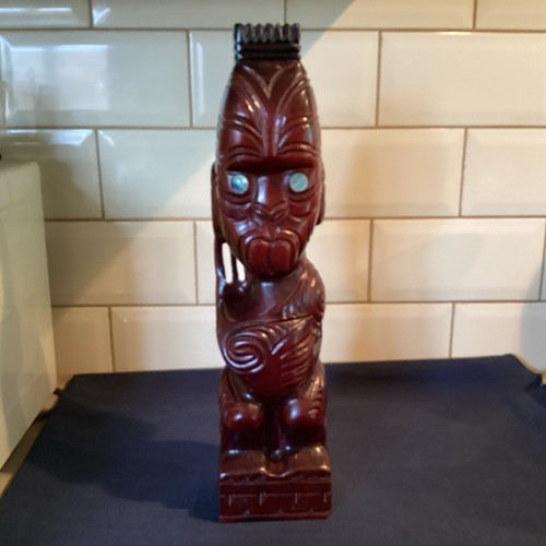 Hand carved maori tiki - -,