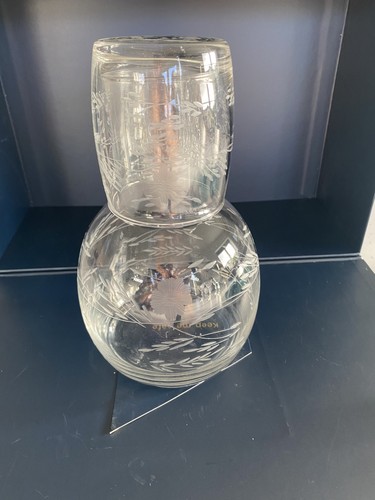 Tumble etched glass - up,