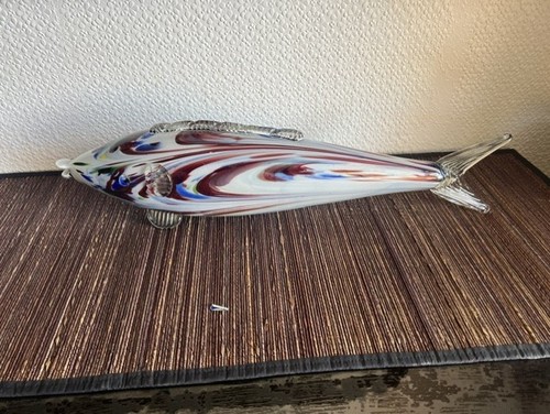 Large murano - (the, largest)