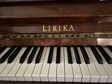 Piano Upright