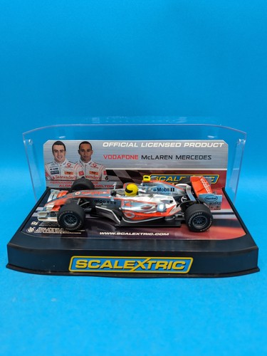 Scalextric c2837 vodafone - scalextric,